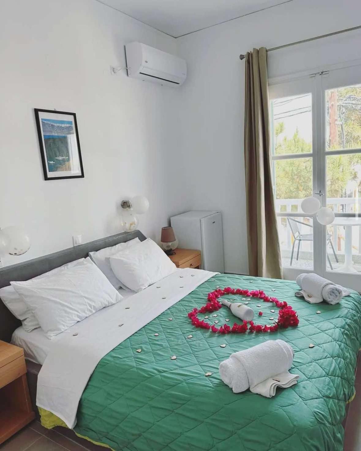 Lefkothea Hotel Kamári